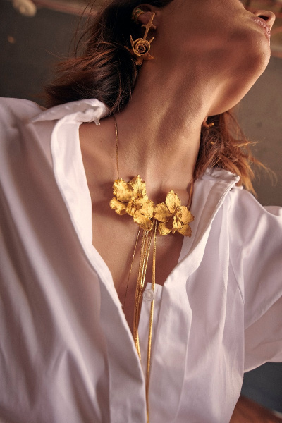 Wilsonara Orchid Necklace